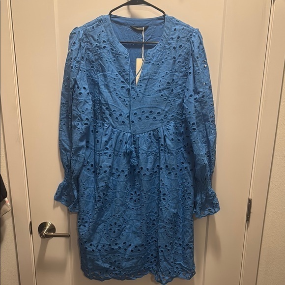 Dresses & Skirts - 🆕Blue Eyelet Women's Dress. L NWT!!💥💥